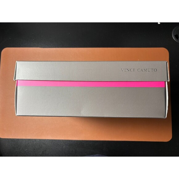 Vince Camuto Vc-Winderly Ankle Strap Block Heels Buff Baby Sheep Leather 9M - Picture 12 of 16